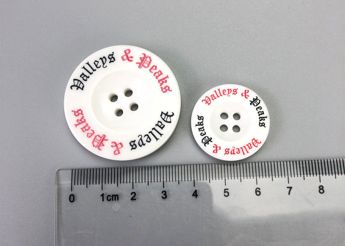 Modelagem por injeção plástica dos botões 14MM de nylon de 8MM