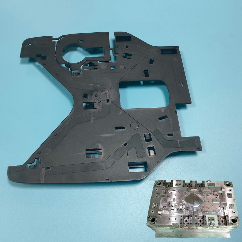 Poluição CNC Peças moldadas de plástico S136 empresa de ferramentas de injecção de aço
